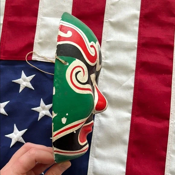 Green & red Chinese opera mask - Picture 3 of 15